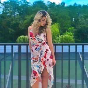 1S left! Floral Hi-Lo. summer dress